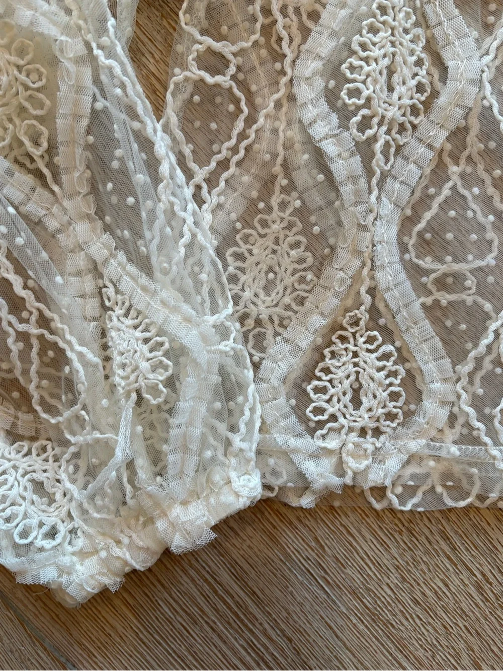 NWT Zara Sheer Ivory Lace Blouse With Ivory Embroidery